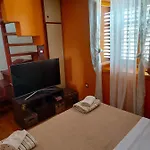 Lili Σίμπενικ