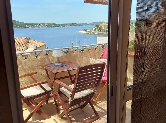 Lili Apartman Šibenik